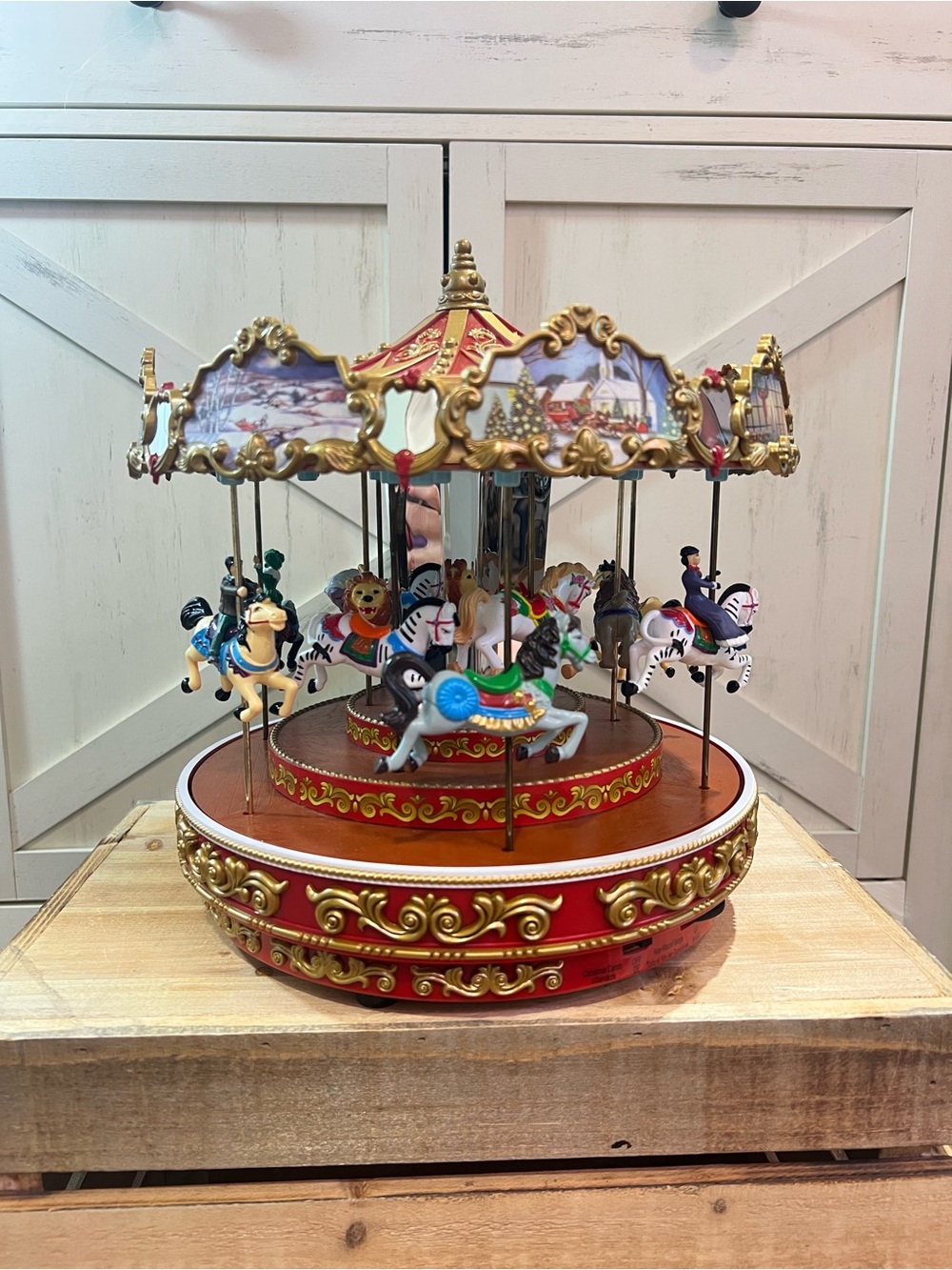 Mr. Christmas, Triple Decker Carousel, Lights, Music, Animation, Works! LOOK! - Picture 3 of 11